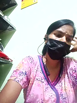 Snapshot of anusiya01 chatting on September 19, 4:00 pm anusiya01 online show from September 19, 4:00 pm