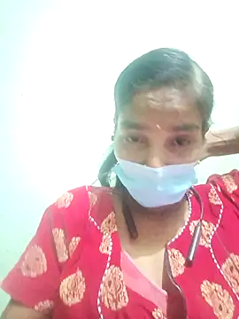 Snapshot of anusiya01 chatting on November 13, 4:33 pm anusiya01 online show from November 13, 4:33 pm