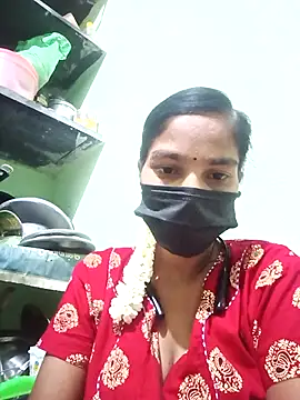 Snapshot of anusiya01 chatting on March 18, 1:44 pm anusiya01 online show from March 18, 1:44 pm