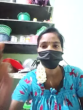 Snapshot of anusiya01 chatting on March 17, 5:05 pm anusiya01 online show from March 17, 5:05 pm