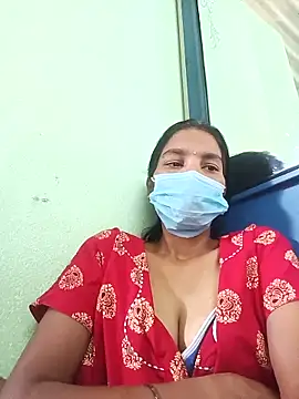 Snapshot of anusiya01 chatting on October 13, 6:37 am anusiya01 online show from October 13, 6:37 am