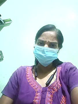 Snapshot of anusiya01 chatting on November 17, 4:55 pm anusiya01 online show from November 17, 4:55 pm