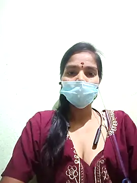 Snapshot of anusiya01 chatting on November 28, 3:45 pm anusiya01 online show from November 28, 3:45 pm