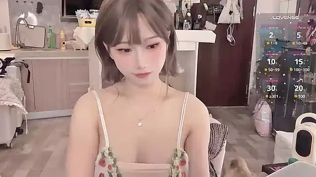 -XunMengLong- online show from February 9, 7:30 pm