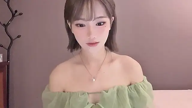 -XunMengLong- online show from November 19, 4:40 pm