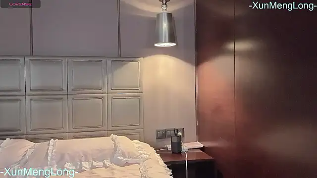 -XunMengLong- online show from January 14, 6:11 pm