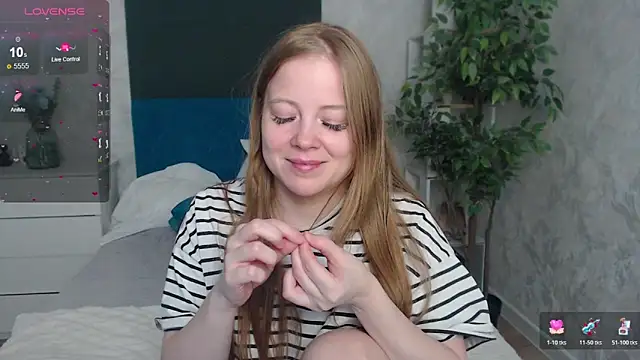 JennyyHot online show from March 15, 7:59 am