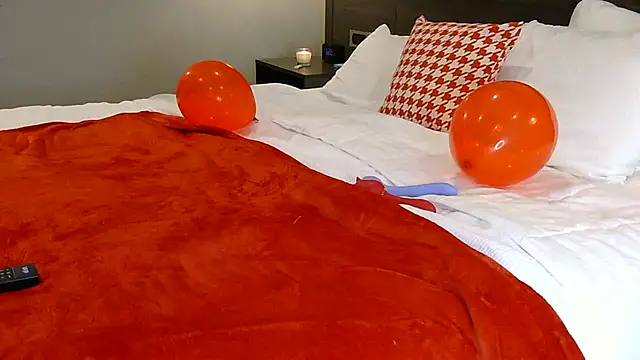 Snapshot of Sexyhottpunani chatting on December 13, 11:22 pm Sexyhottpunani online show from December 13, 11:22 pm