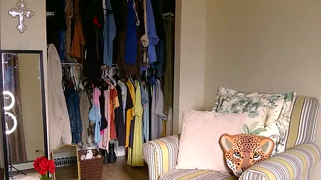 Sexyhottpunani online show from May 3, 1:36 pm