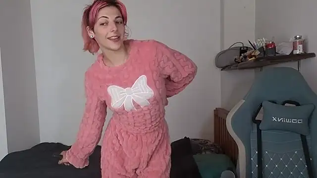 Nixxy naughty online show from October 5, 7:04 pm