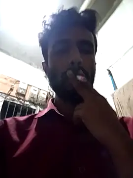 Snapshot of MDROBEL007 chatting on February 5, 8:04 pm MDROBEL007 online show from February 5, 8:04 pm