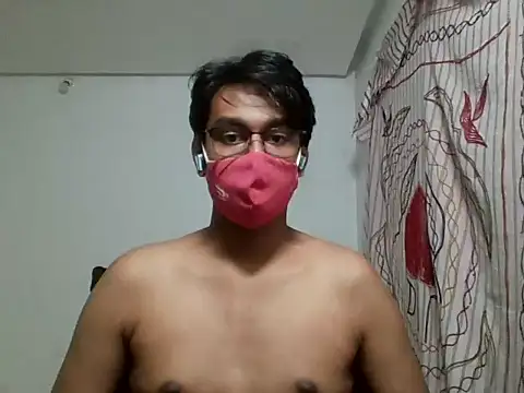 Snapshot of brownguy1234 chatting on February 15, 10:52 pm brownguy1234 online show from February 15, 10:52 pm