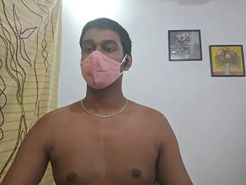 brownguy1234 online show from December 15, 7:52 pm