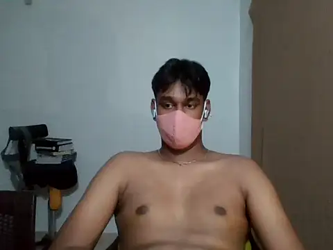 Snapshot of brownguy1234 chatting on March 19, 8:22 pm brownguy1234 online show from March 19, 8:22 pm