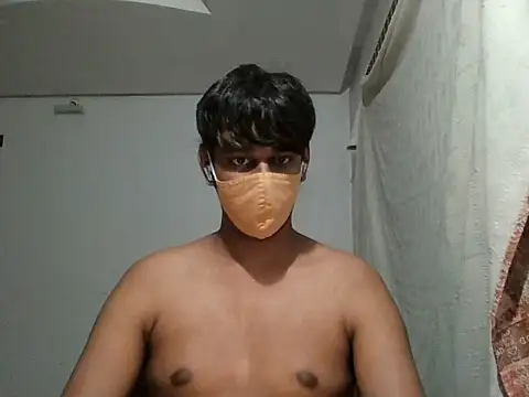Snapshot of brownguy1234 chatting on February 1, 4:32 pm brownguy1234 online show from February 1, 4:32 pm