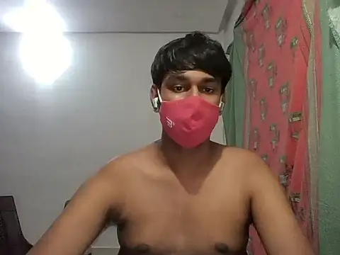 Snapshot of brownguy1234 chatting on January 21, 5:51 pm brownguy1234 online show from January 21, 5:51 pm