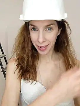 Snapshot of YourSuperModel chatting on November 1, 2:22 pm YourSuperModel online show from November 1, 2:22 pm