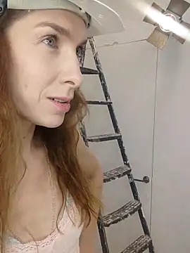 Snapshot of YourSuperModel chatting on October 28, 1:10 pm YourSuperModel online show from October 28, 1:10 pm