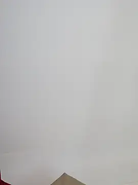 Snapshot of YourSuperModel chatting on December 18, 5:23 am YourSuperModel online show from December 18, 5:23 am