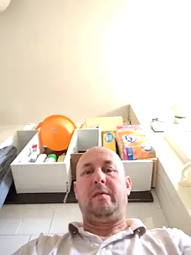 intx800 online show from March 22, 10:17 am