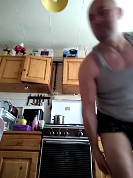 intx800 online show from March 21, 5:30 am