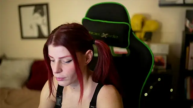 Bellis Perenis online show from March 26, 5:22 pm