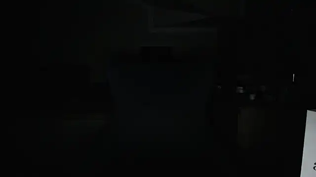 Snapshot of Mallinia chatting on February 17, 8:50 pm Mallinia online show from February 17, 8:50 pm