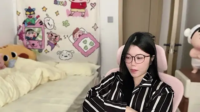 xiSSts online show from November 15, 2:15 am