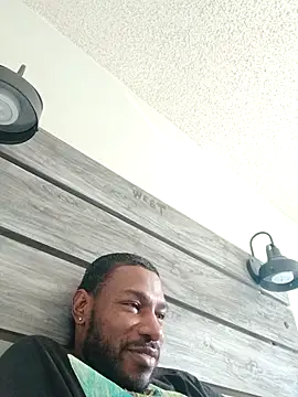 Snapshot of Mcoleman4642 chatting on October 11, 6:53 pm Mcoleman4642 online show from October 11, 6:53 pm