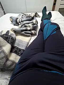 axecoman60 online show from December 21, 7:59 pm