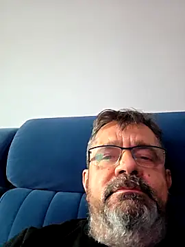 axecoman60 online show from March 12, 3:49 pm