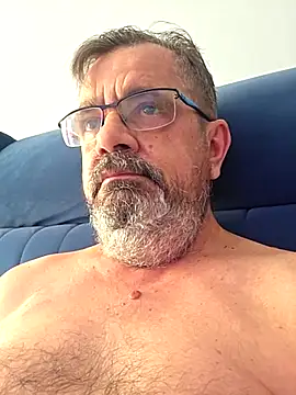 axecoman60 online show from March 13, 7:02 am