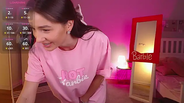 Snapshot of Bellla_Haddid chatting on November 8, 1:42 am Bellla Haddid online show from November 8, 1:42 am