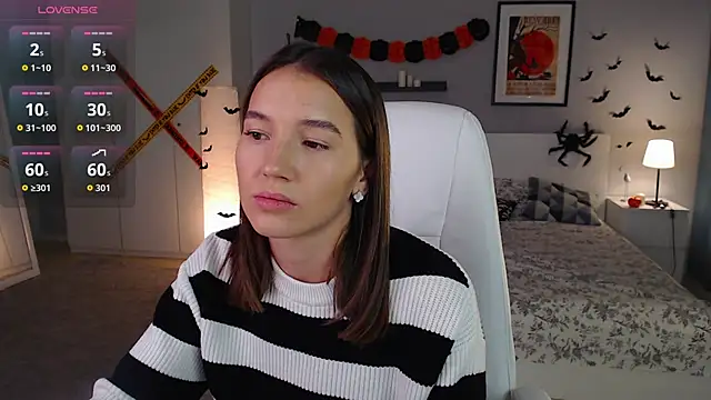 Snapshot of Bellla_Haddid chatting on October 25, 1:16 am Bellla Haddid online show from October 25, 1:16 am