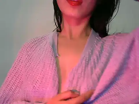 Snapshot of amrita2210 chatting on March 8, 10:45 pm amrita2210 online show from March 8, 10:45 pm