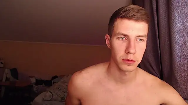 Snapshot of Chris_Brien chatting on October 15, 8:11 am Chris Brien online show from October 15, 8:11 am