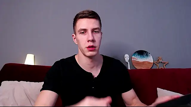 Snapshot of Chris_Brien chatting on March 12, 4:08 am Chris Brien online show from March 12, 4:08 am