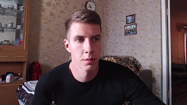 Snapshot of Chris_Brien chatting on October 10, 8:26 am Chris Brien online show from October 10, 8:26 am