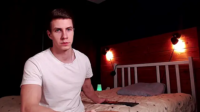 Snapshot of Chris_Brien chatting on February 26, 1:03 am Chris Brien online show from February 26, 1:03 am