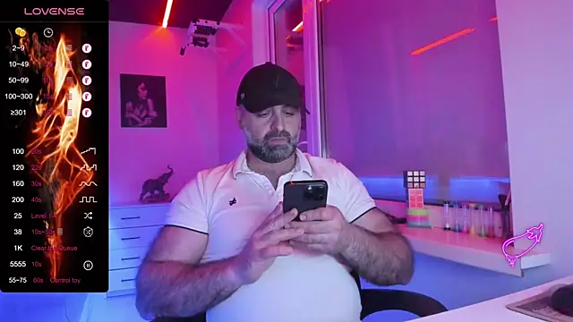 MAGABEAR077 online show from April 7, 10:22 pm