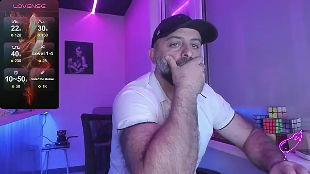 MAGABEAR077 online show from October 6, 11:05 pm