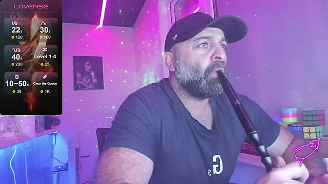 MAGABEAR077 online show from October 31, 9:00 pm