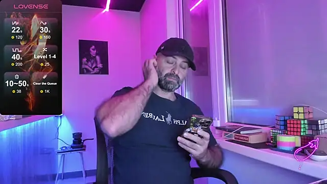 MAGABEAR077 online show from October 3, 8:49 am