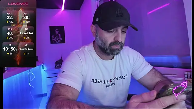 MAGABEAR077 online show from November 22, 8:46 am