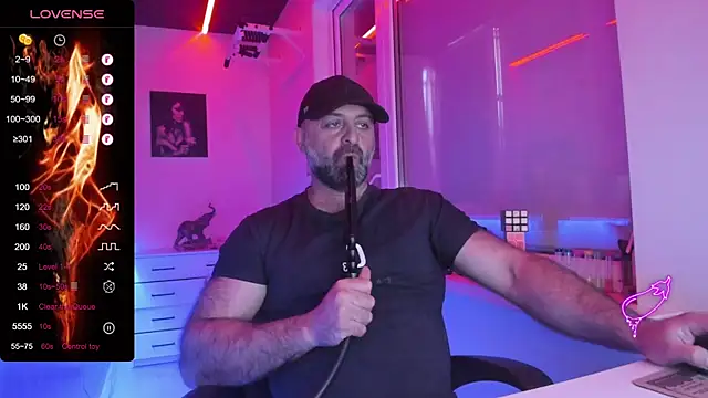 MAGABEAR077 online show from April 7, 9:55 am