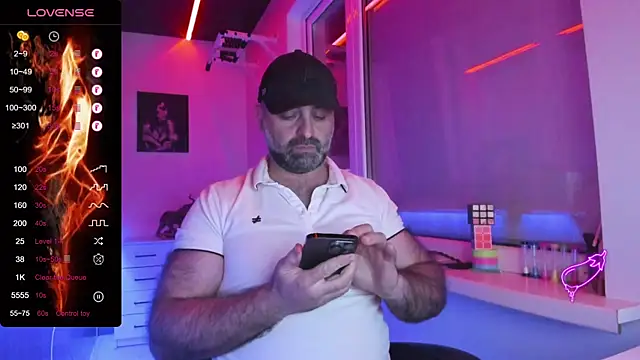 MAGABEAR077 online show from April 3, 8:15 pm