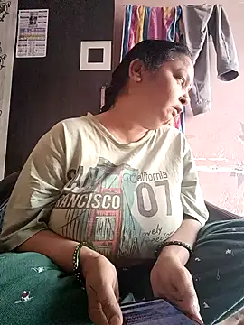 Kavya kapoor online show from February 10, 4:11 am