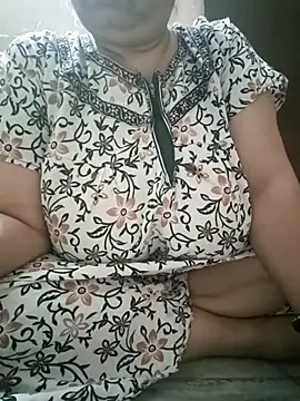 Kavya kapoor online show from April 27, 4:49 pm