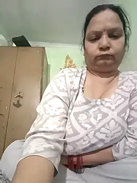 Snapshot of Kavya_kapoor chatting on November 6, 6:12 pm Kavya kapoor online show from November 6, 6:12 pm