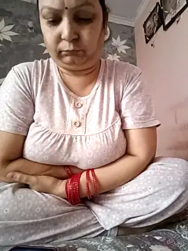 Snapshot of Kavya_kapoor chatting on November 11, 5:13 am Kavya kapoor online show from November 11, 5:13 am